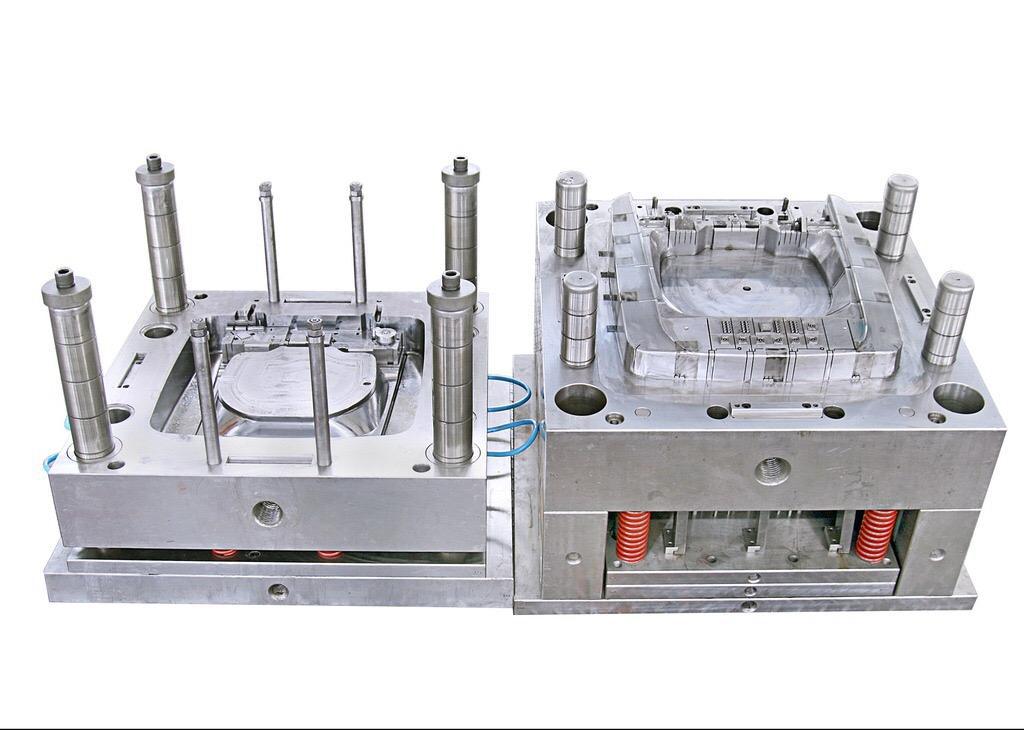 Fabricante de moldes de plástico Maquinaria agrícola / Juguetes de entretenimiento / Jardinería doméstica